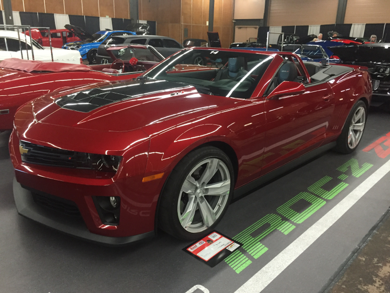 Illustration for article titled Columbia River Camaro Club - 60th Annual Portland Roadster Show Display